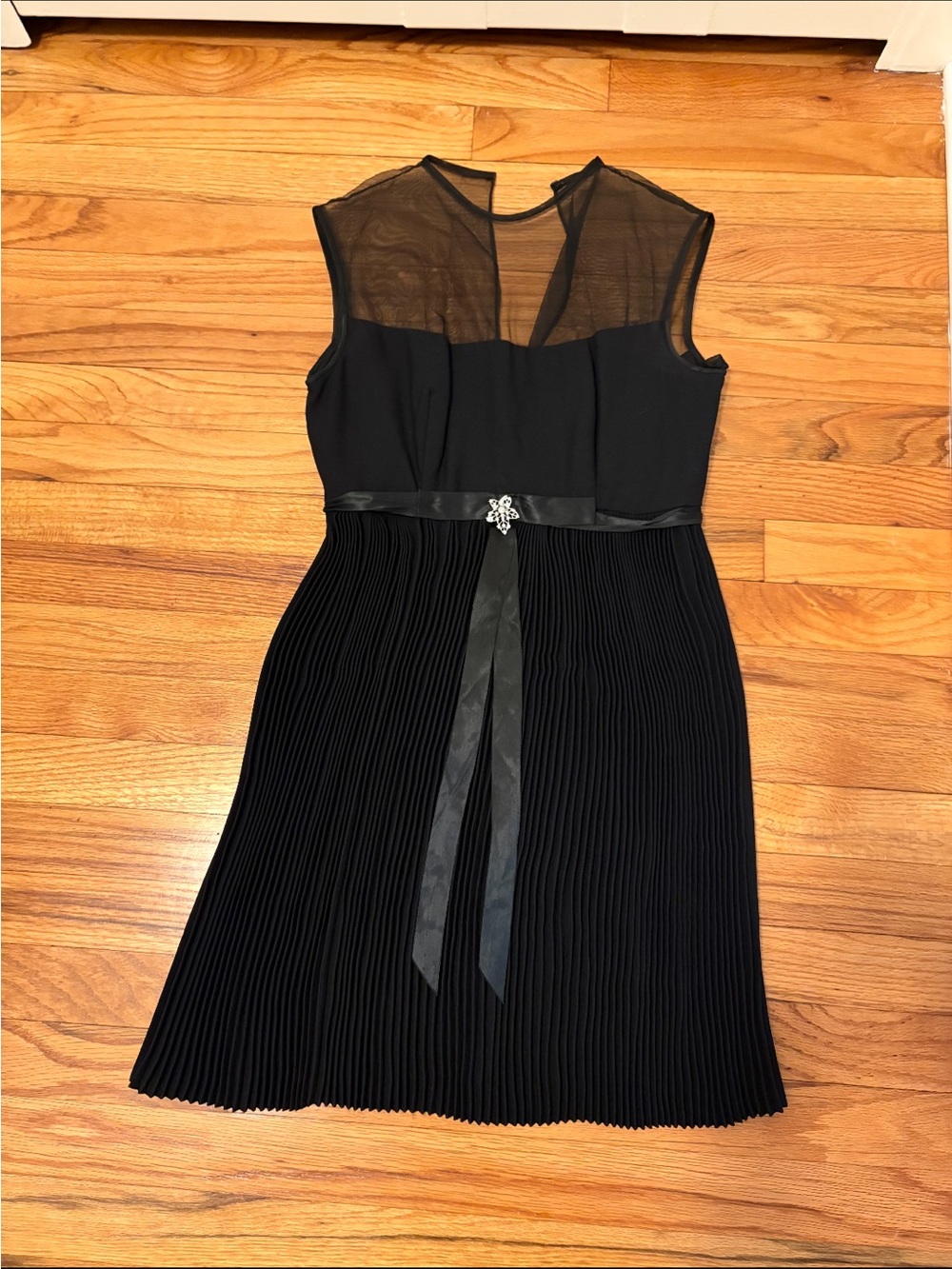 Elegant Black Pleated Mesh Yoke Dress VINTAGE